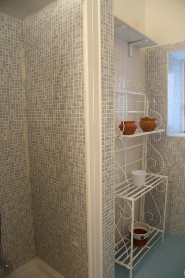 Casa Vacanza Icaros, Ortigia Hictoric Center, 200 Mt From The Beach Syracuse Bagian luar foto
